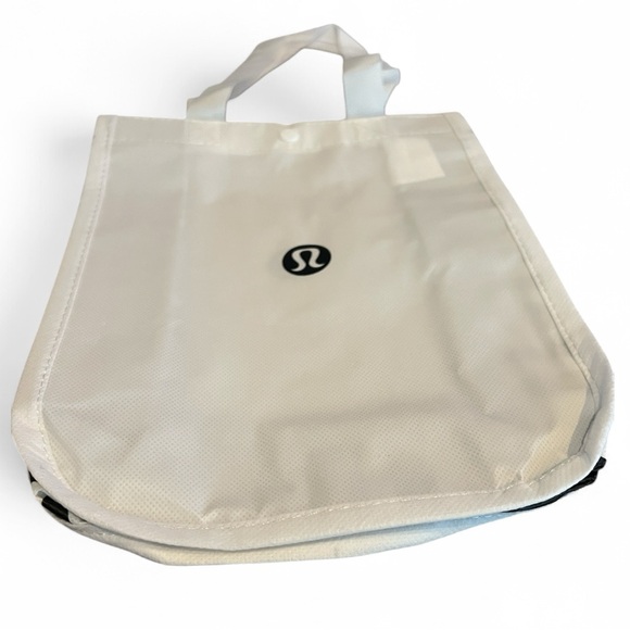 Medium Lululemon Athletica Cream/white and Black Tote Bag - Picture 1 of 1